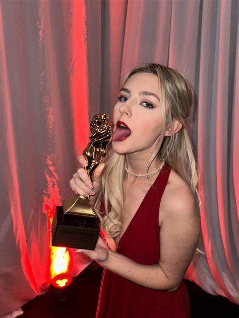 eva elfie avn|2024 AVN Award Winners Announced